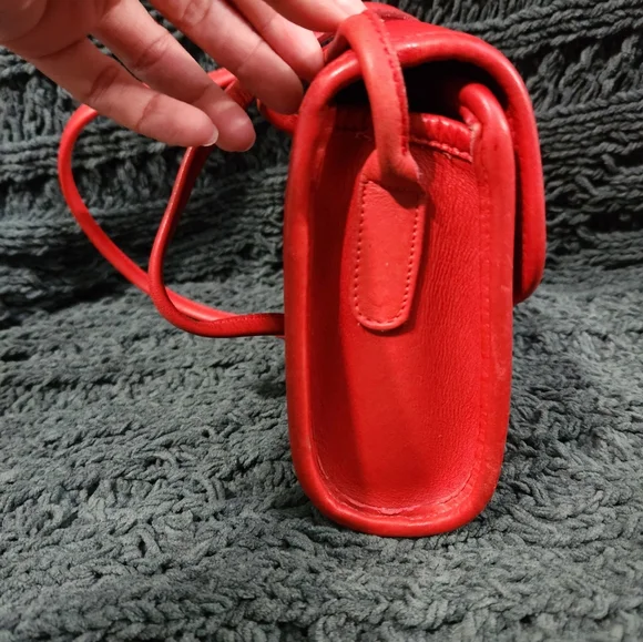 Vintage Red Coach Chrystie Flap Bag 9892 - Picture 11 of 16